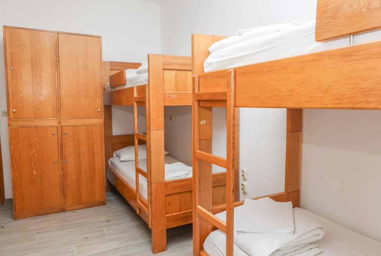 Hostel Hi